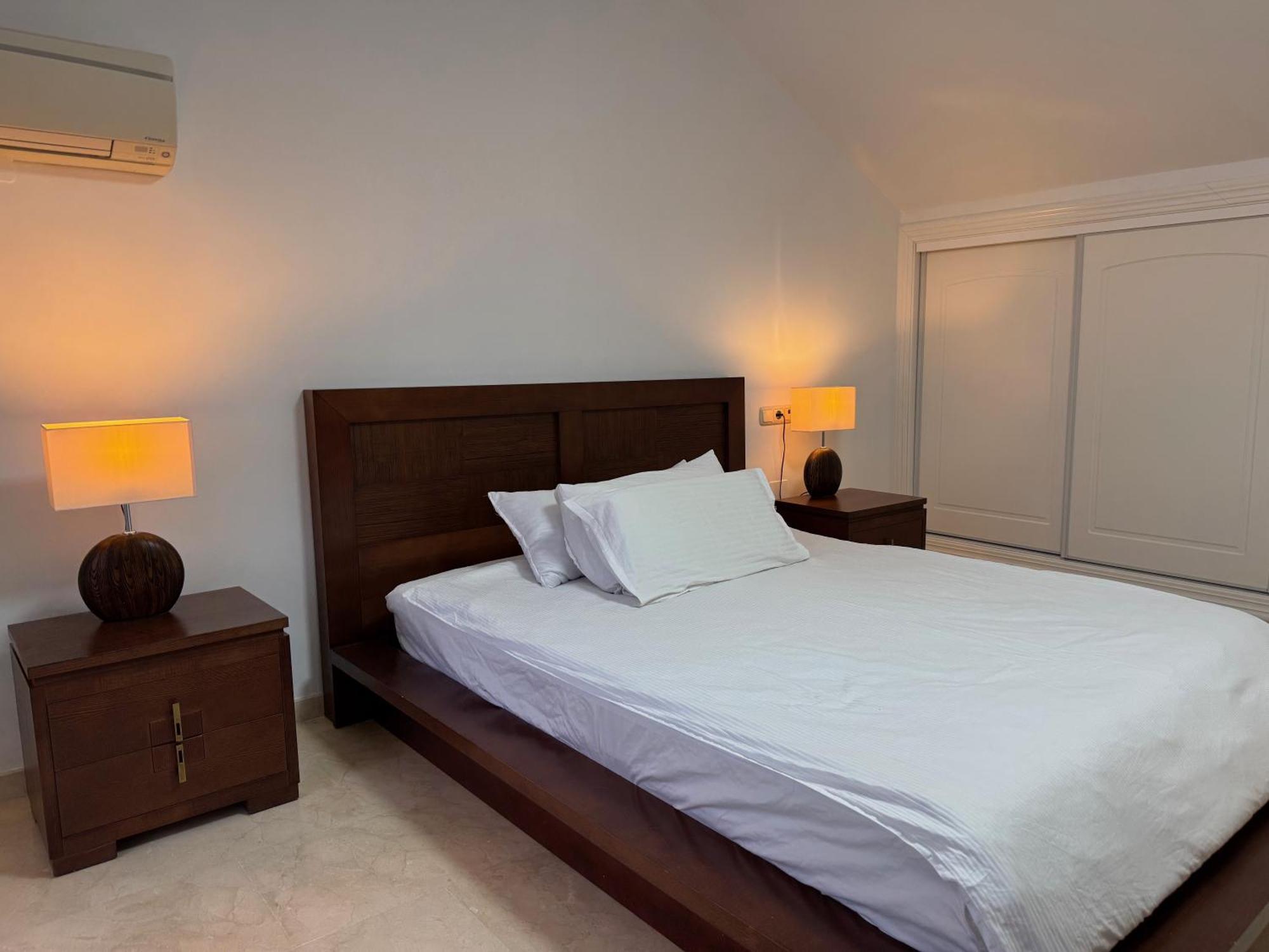 Appartamento Piso-lechuza Elviria 2 Bedroom Penthouse-maisonette In Elviria-marbella- Urb Jardines De Santa Maria Golf