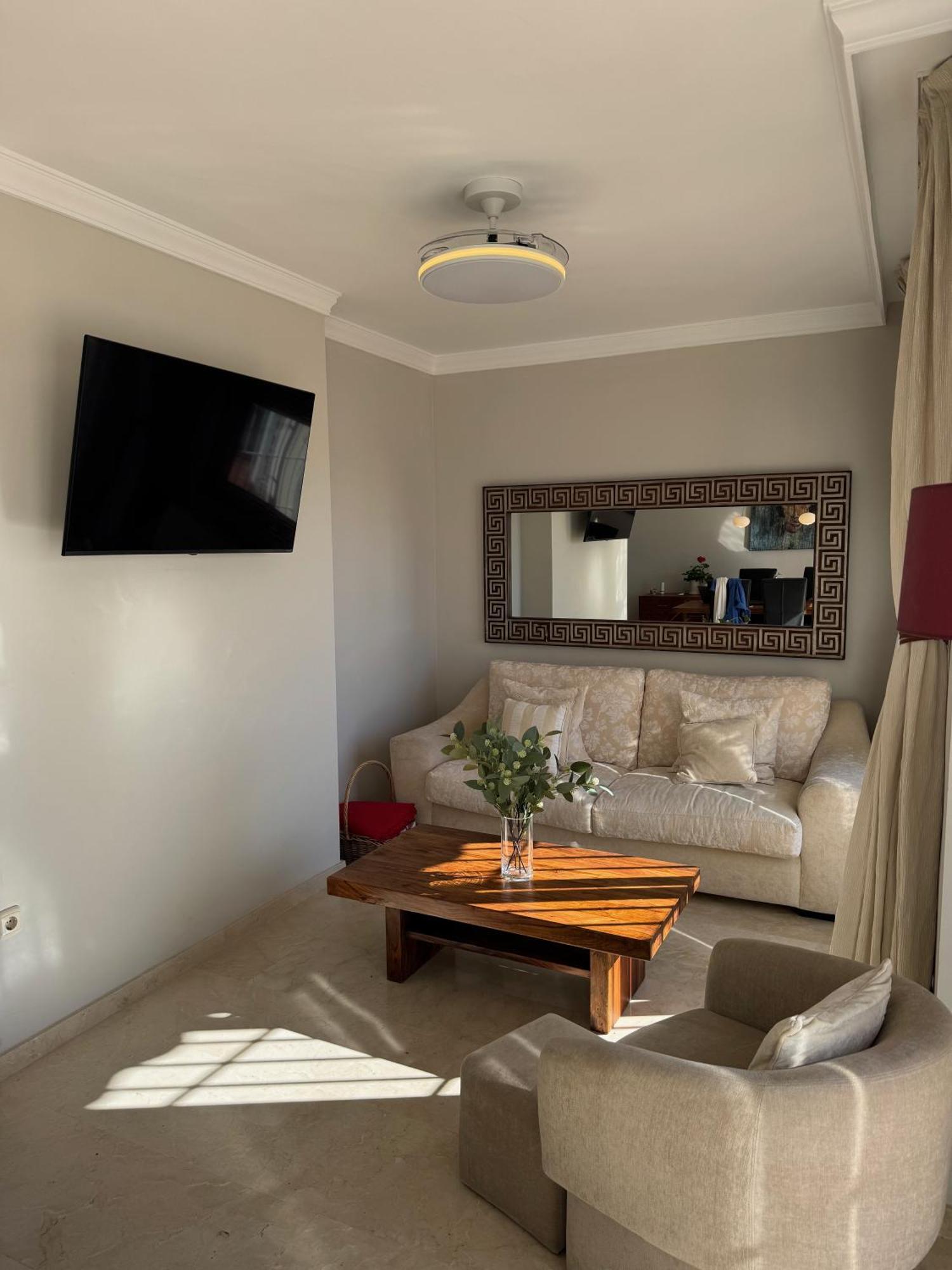 Piso-lechuza Elviria 2 Bedroom Penthouse-maisonette In Elviria-marbella- Urb Jardines De Santa Maria Golf Apartment Marbella