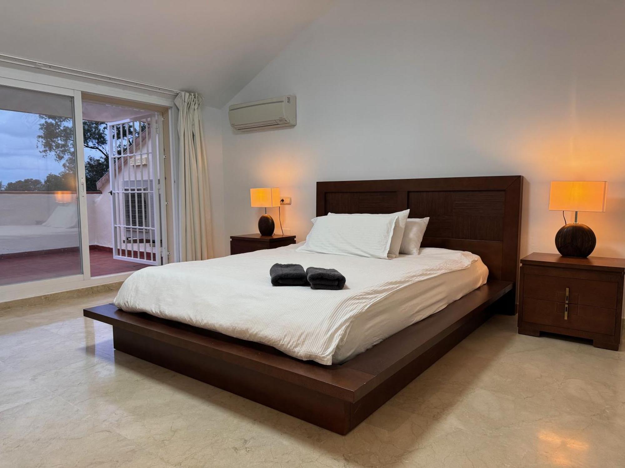 Piso-lechuza Elviria 2 Bedroom Penthouse-maisonette In Elviria-marbella- Urb Jardines De Santa Maria Golf * Marbella